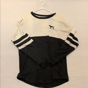 PINK Victoria Secret Thick Longsleeve